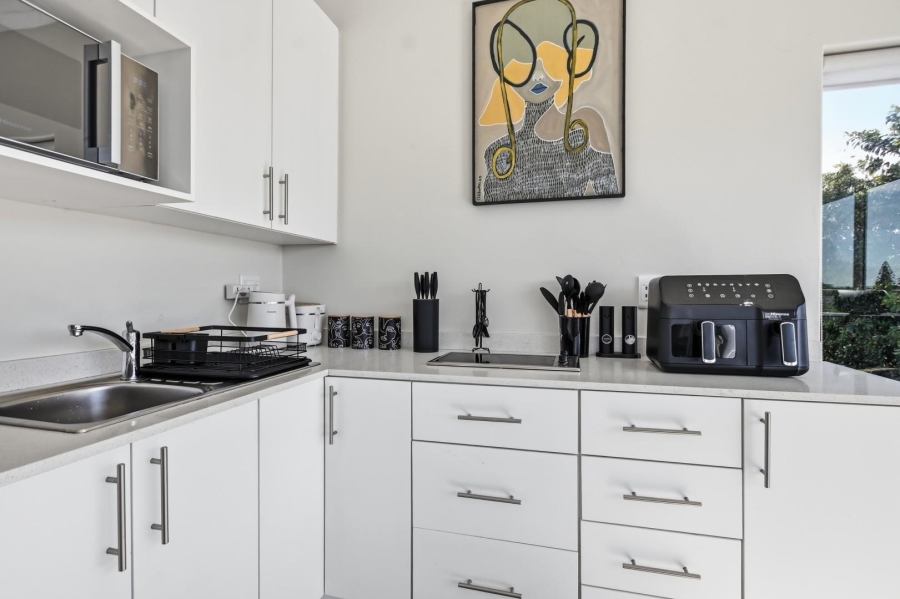 To Let 1 Bedroom Property for Rent in Sunset Beach Western Cape